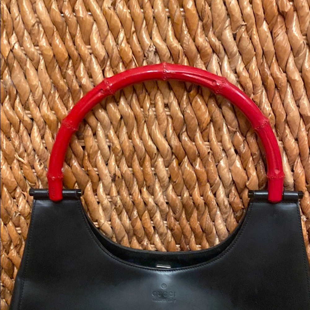 Rare - - Gucci Black and Red Shoulder Bag with Hobo Silhouette - Picture 3 of 13